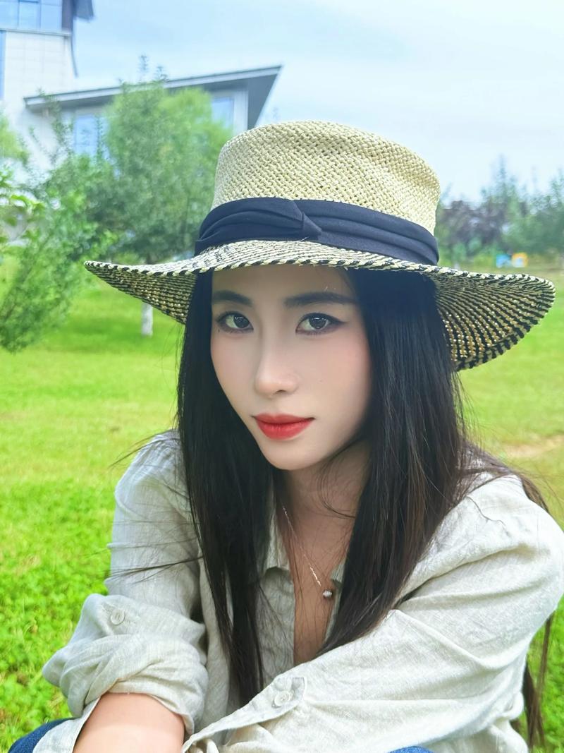 记录每一个精彩瞬间——个人写真趋势解读